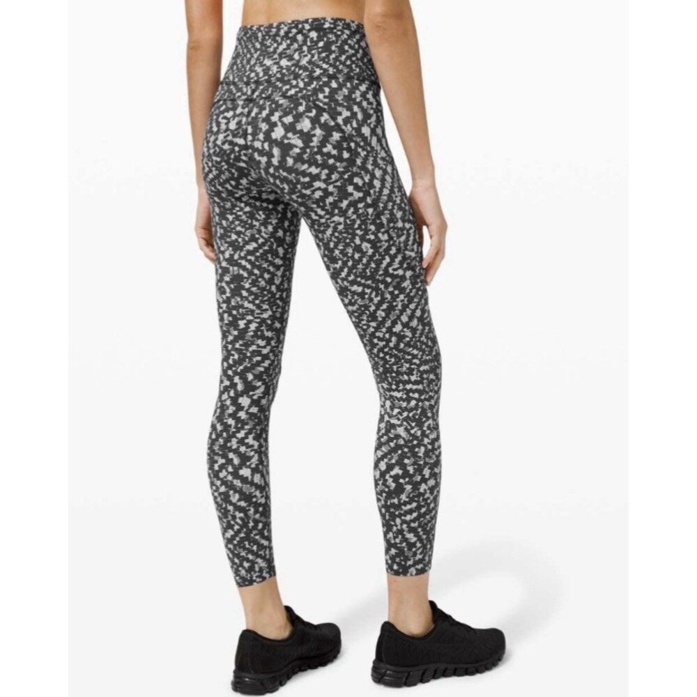 Lululemon Fast and Free Tight 23" Nu-lux Pace Lace Graphite Grey Multi 8 Medium